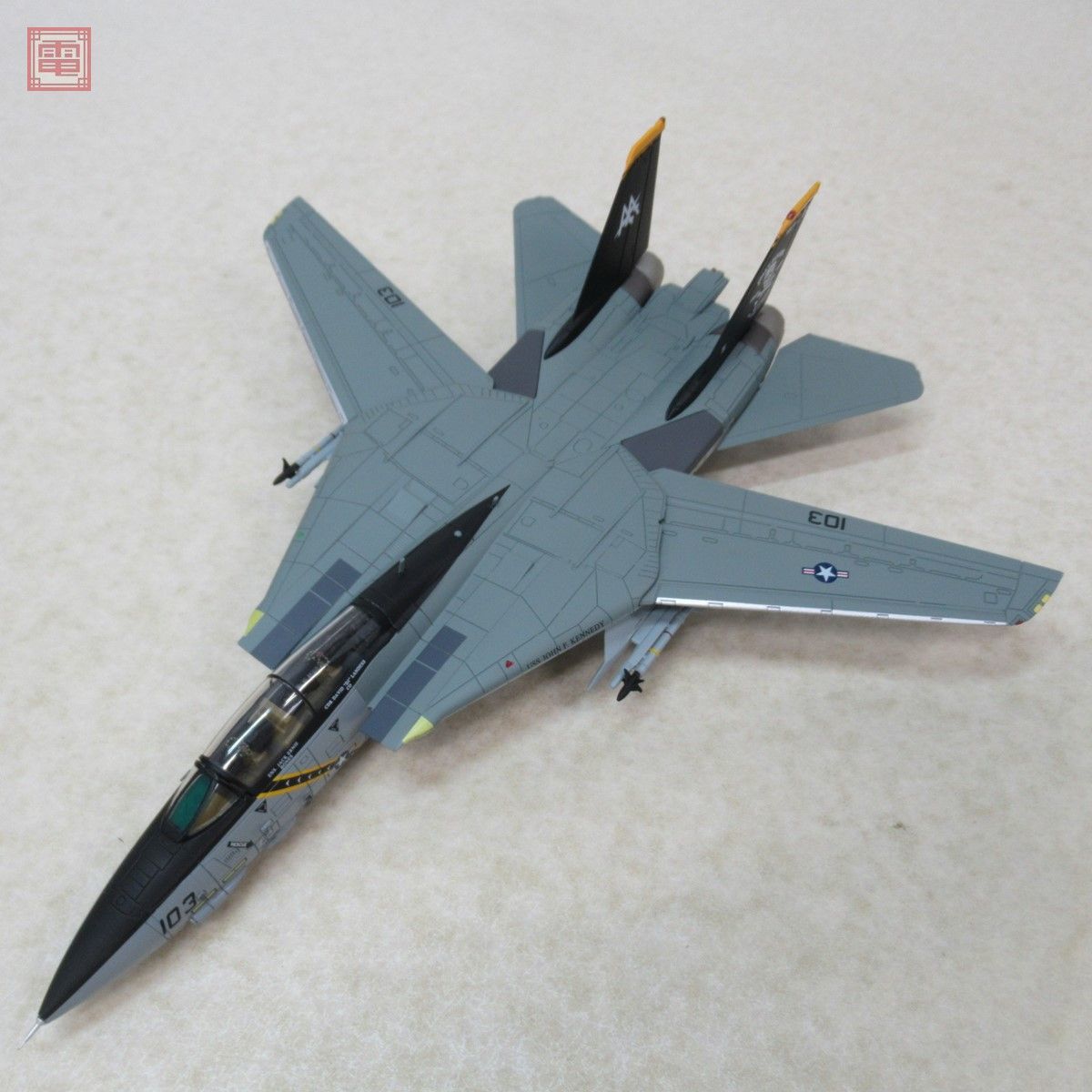 ホビーマスター 1/72 グラマン F-14 トムキャット ジョリーロジャース  