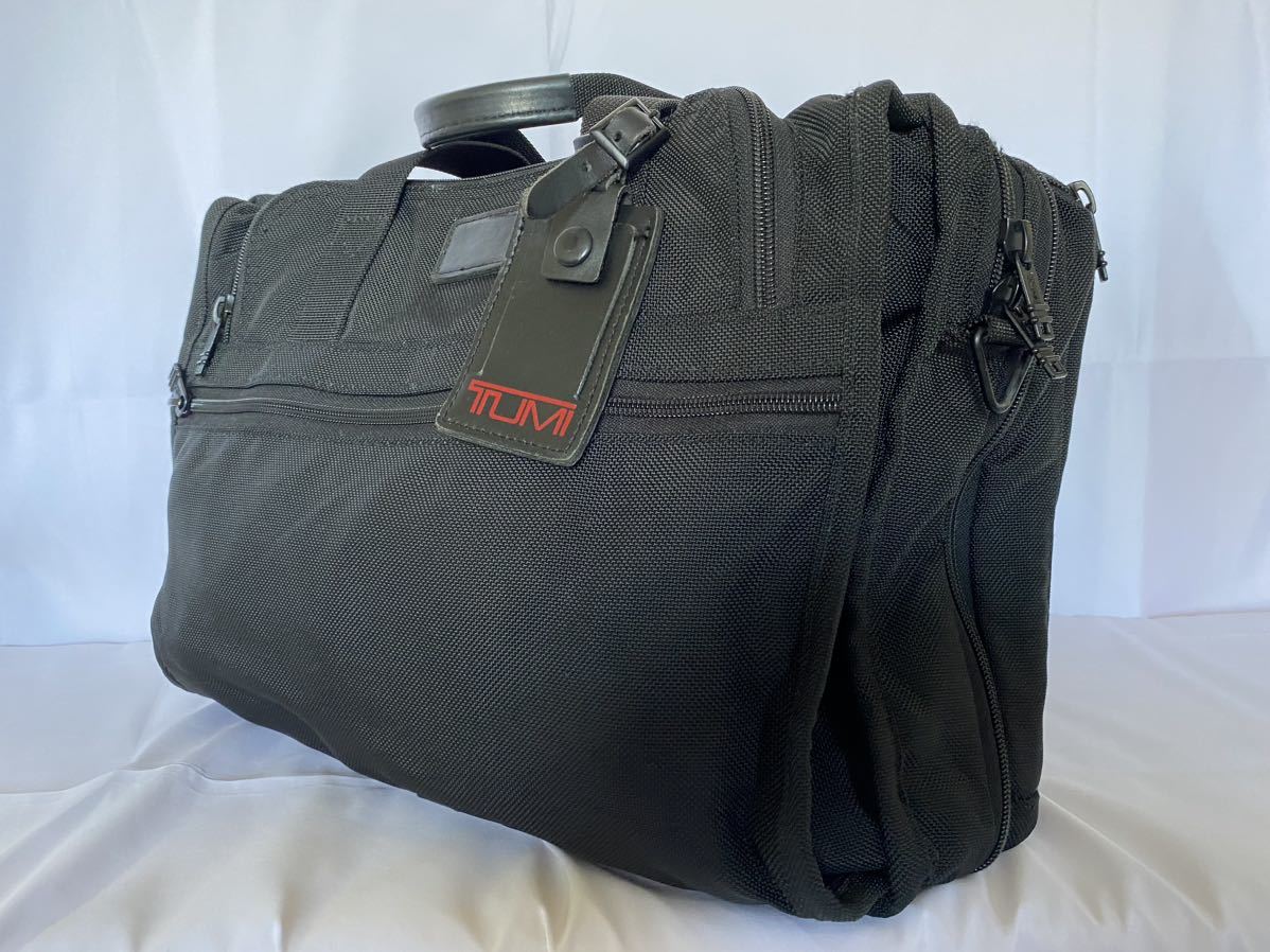送料無料】美品／TUMI／トゥミ／ビジネスバッグ／出張／バリスティック