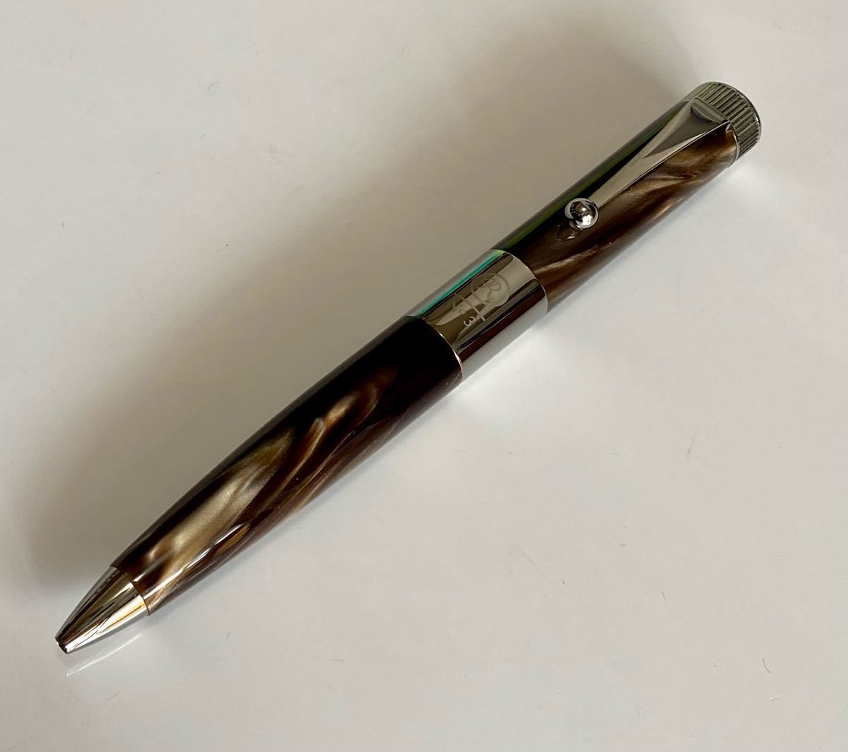 ROMEO No.3 ボールペン(イタリアングレー) ROMEO 伊東屋 細軸