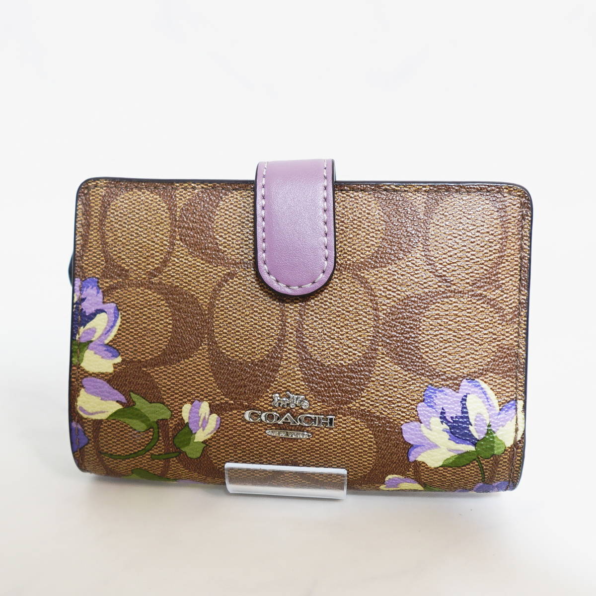 シグネチャー パープル コーチ 二つ折り財布 COACH | エンボス 