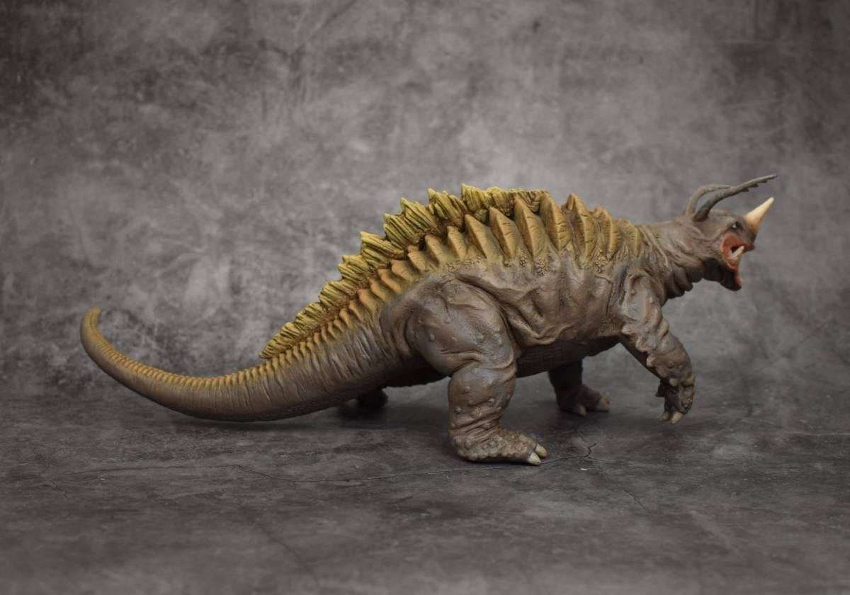 1/200 ネロンガ ソフビキット 海洋堂 ガレージキット 塗装済み完成品 