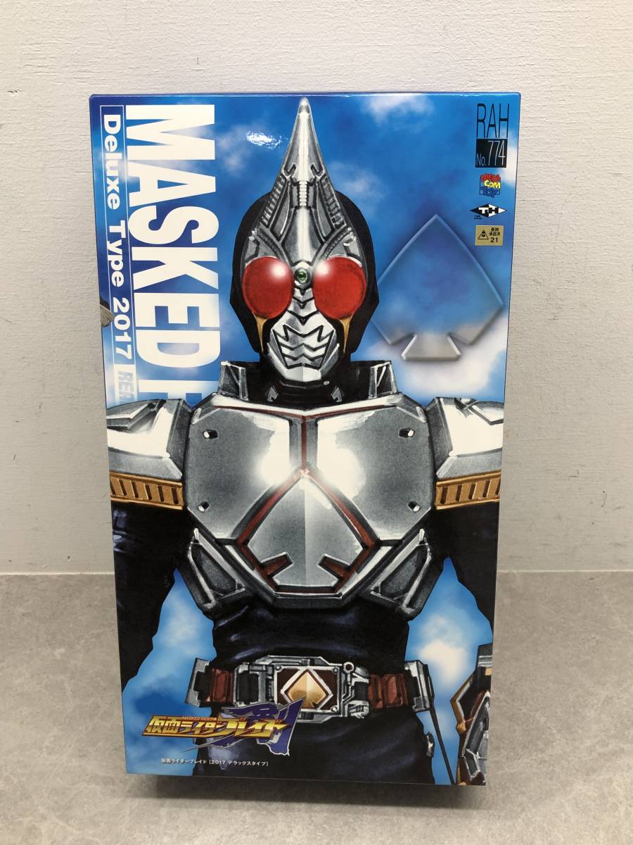 095 I)　MEDICOM メディコム　BANDAI　バンダイ　仮面ライダーブレイド　2017　デラックスタイプ　フィギュア　☆未開封☆