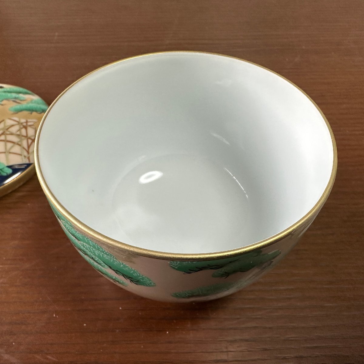 壱□堀内宗完箱書有□林英仁 瀬戸釉茶入 銘「逢桜」青海波鱗鶴仕覆添 