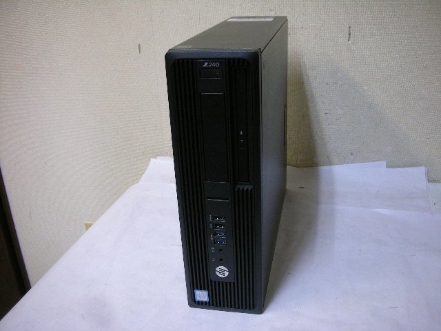 HP Z240 SFF WorkStation(Xeon QuadCore E3 1245 V5 3.5GHz/8GB/SSD M.2 256GB)