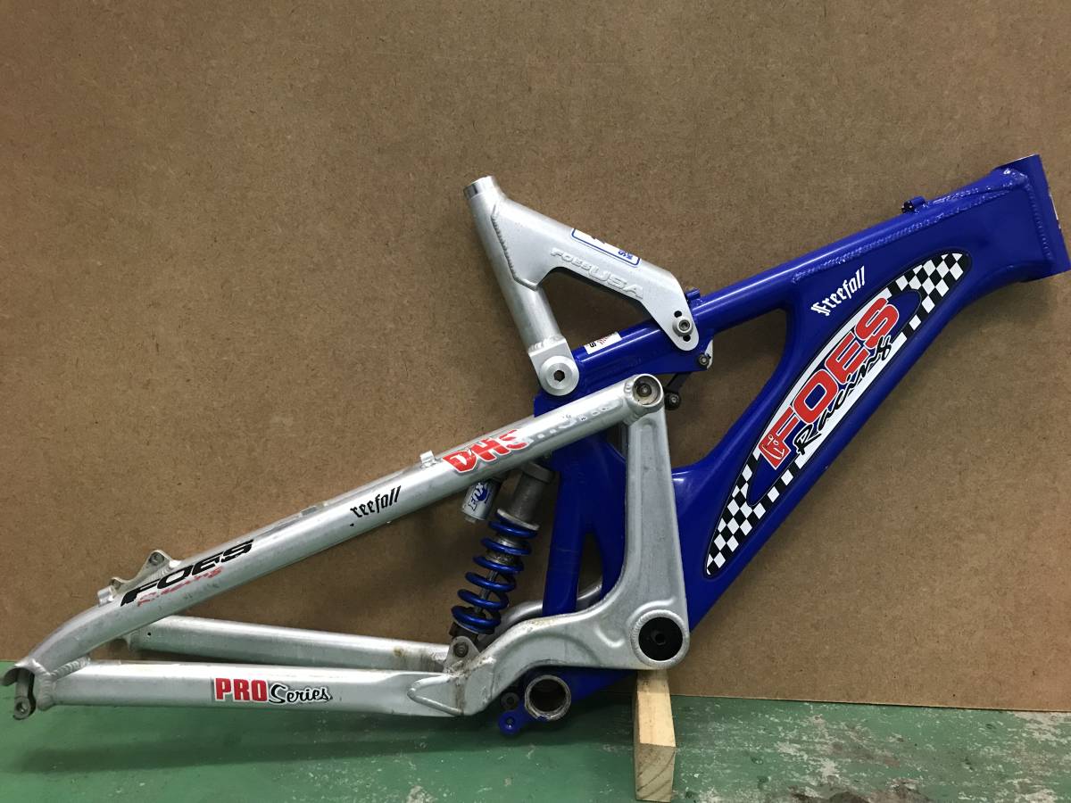 FOES ダウンヒル 26インチ 26インチ ダウンヒルバイク FOES racing mtb dh