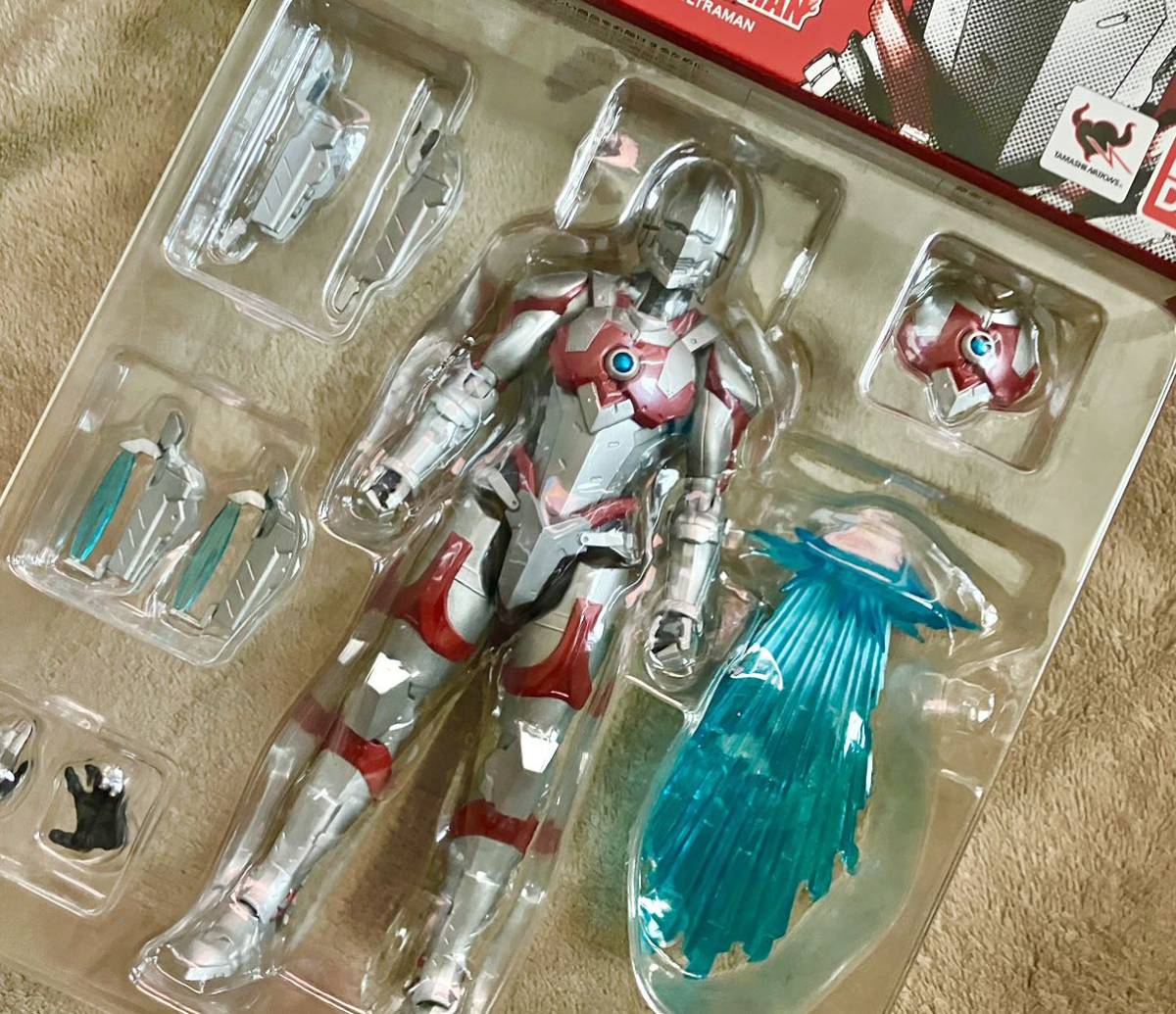 RAH 1/6 ウルトラマン B TYPE