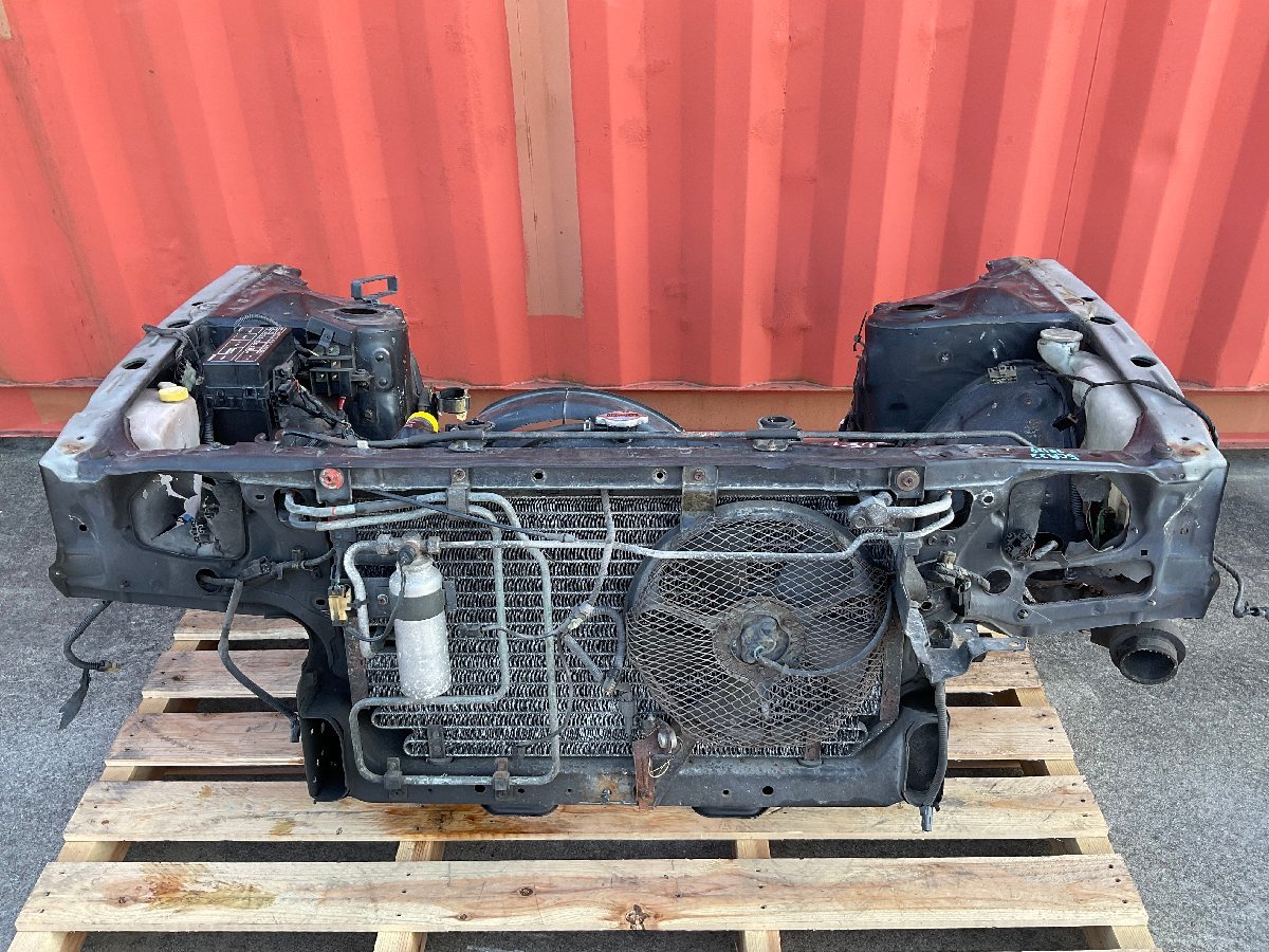 専用ページです NISSAN スカイライン R32 純正 コアサポート ラジエーター