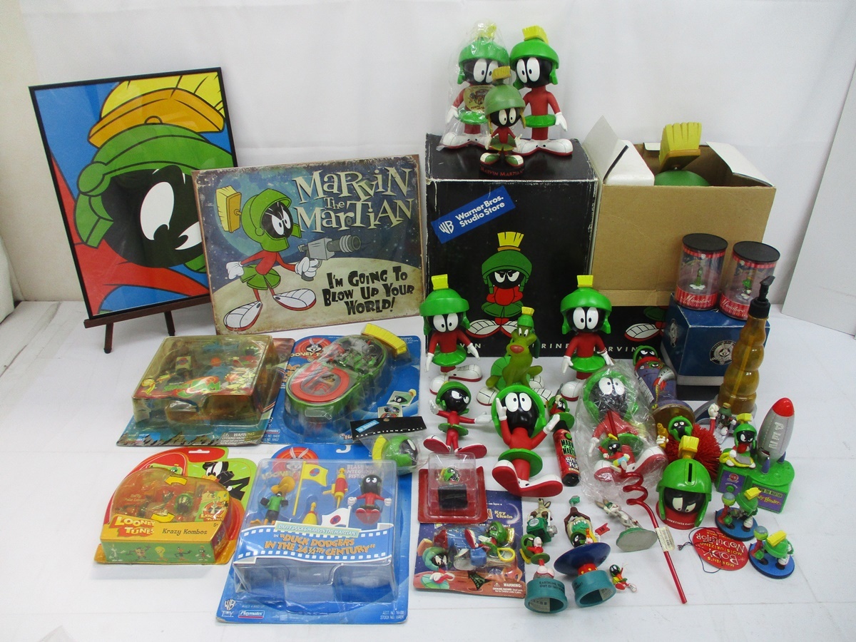 THE MARVIN MARTIAN ROBOTROBOT マービン・ザ・マーシャン