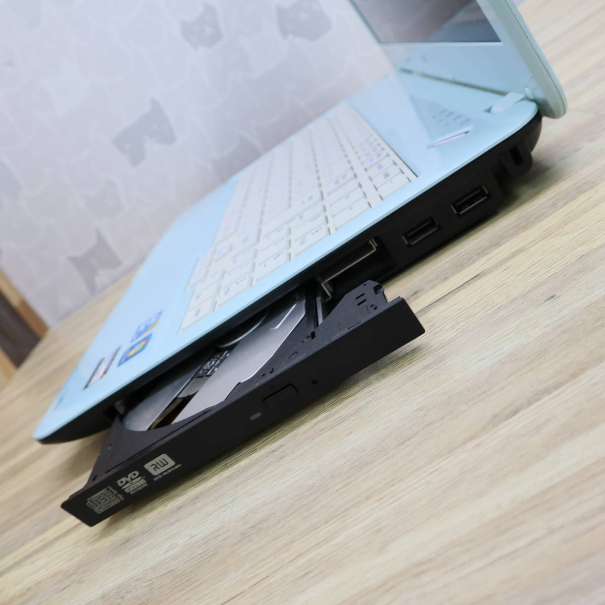 NEC i5 | LAVIE - SSD256G搭載 メモリ8G CD⁄DVD NEC⁄ノート⁄HDD