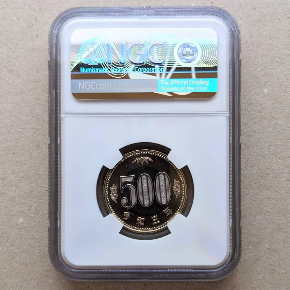 初期発行 新500円硬貨 バイカラークラッド貨幣 令和3年 NGC MS64