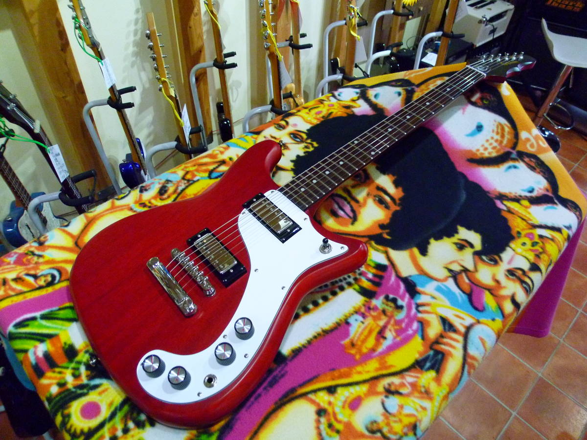 Epiphone Wilshire Worn 0 Cherry Guitar - '66 | Electric 1 Reissue