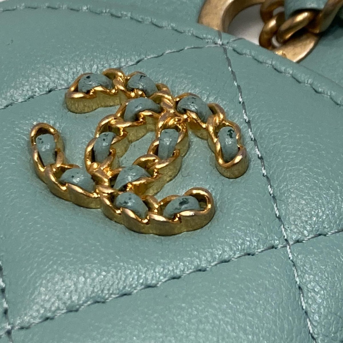 1円 CHANEL シャネル マトラッセ ラムスキン ココマーク ラゲージタグ 