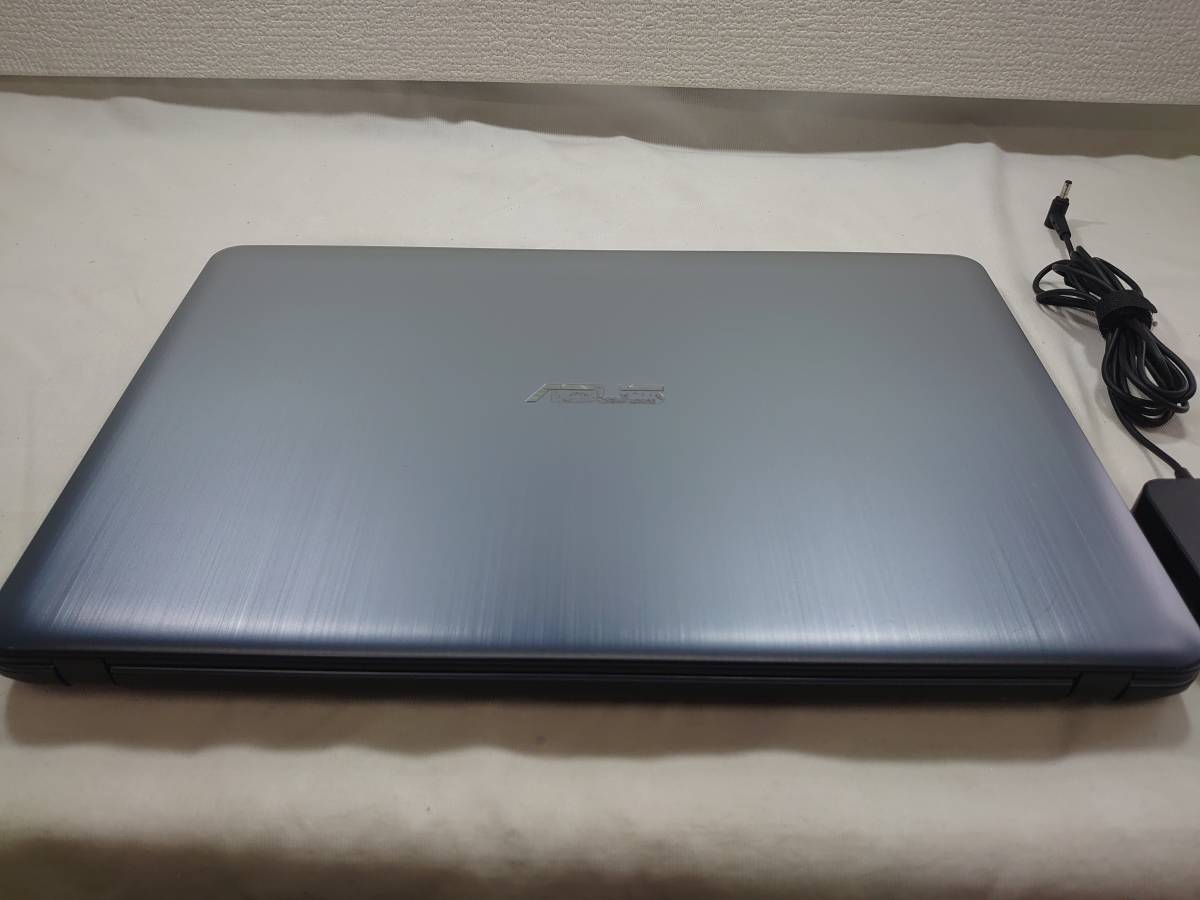 ノートPC ASUS F541U Core i3 6006U メモリ4GB HDD1TB Webカメラ搭載