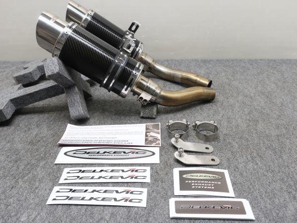 ストリートトリプル675/R 07-12 デルケビック ステン/カーボン スリップオン ◆返品可 ●100サイズ T012602K T04K 267