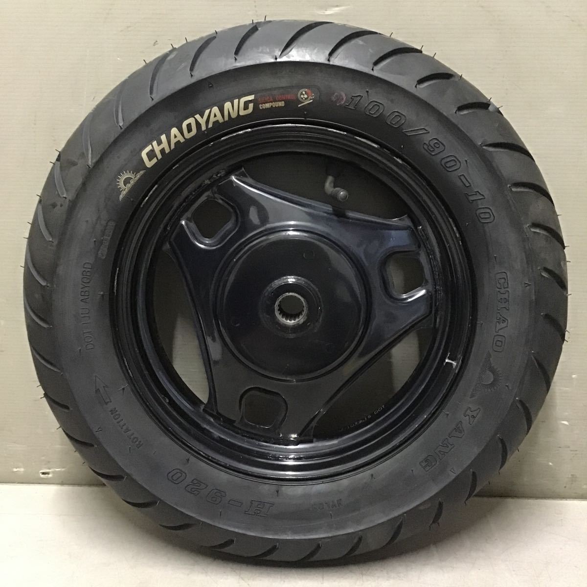 アドレスV125 CF46A アドレス リアホイール 新品タイヤ付き の 