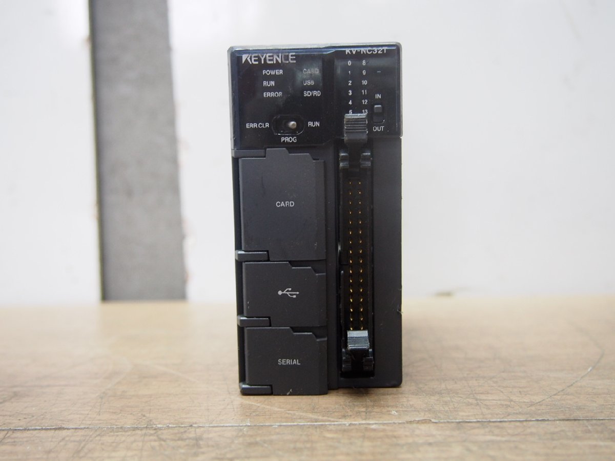 ☆【1K0425-4】 KEYENCE キーエンス シーケンサ KV-NC32T 現状品