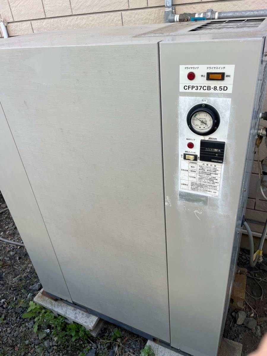 アネスト岩田　レシプロオイルフリーコンプレッサー　中古　CFP37CB