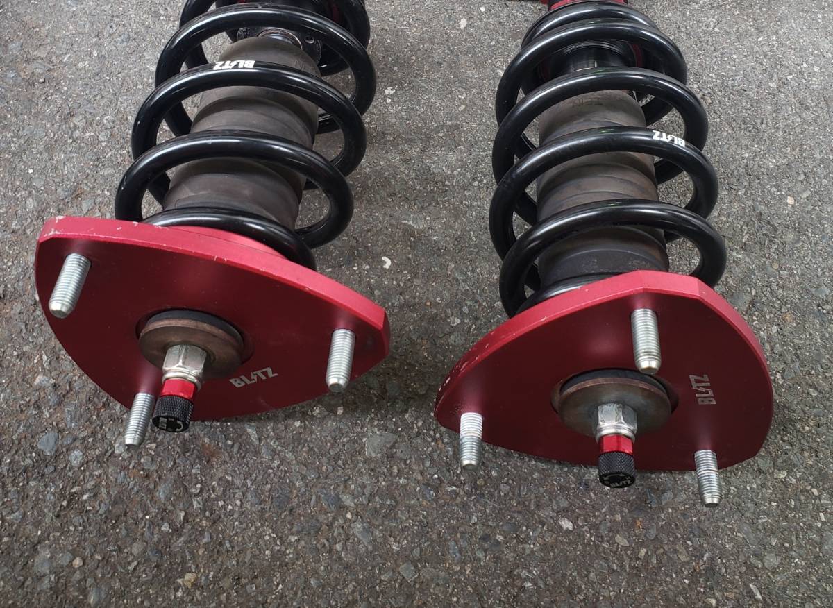 RK1/RK5ステップワゴンフルタップ式車高調BLITZ 【公式通販】