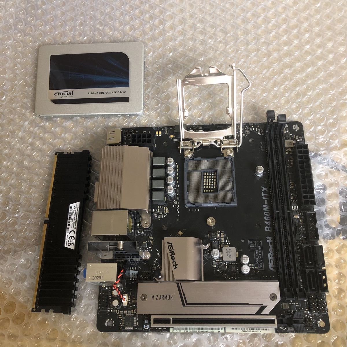 ASRock B460M-ITX vengeance DDR4-2666 16GB SSD 500GB LGA1200