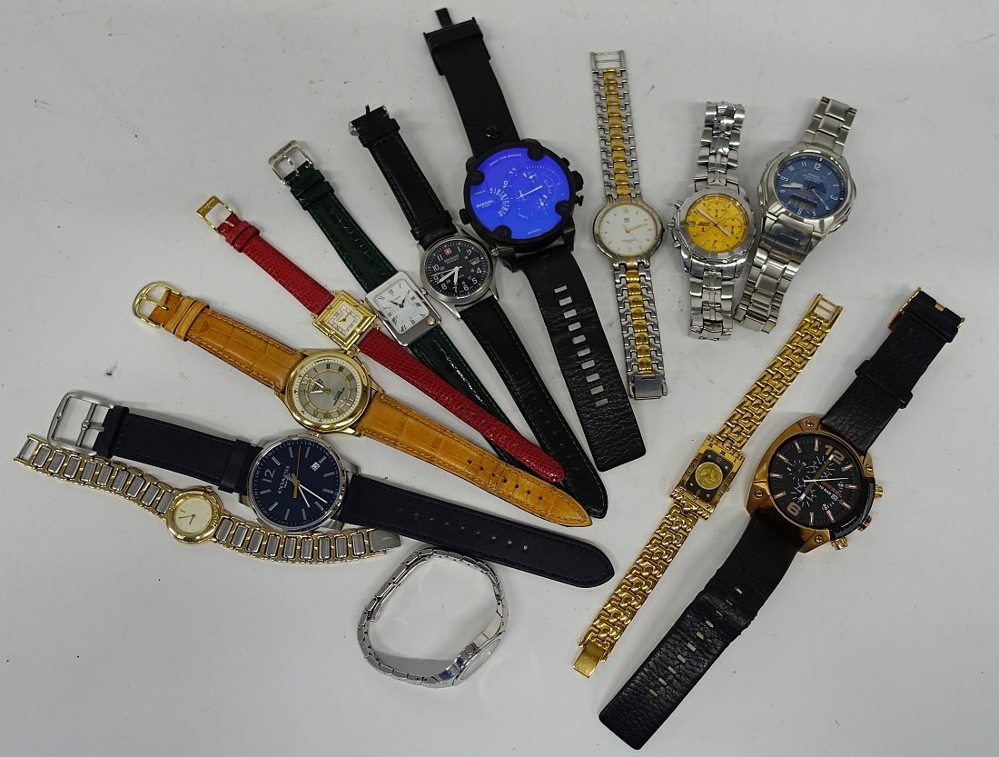 品質保証，お買い得】 GUCCI◇クォーツ腕時計/アナログ/ステンレス/SLV