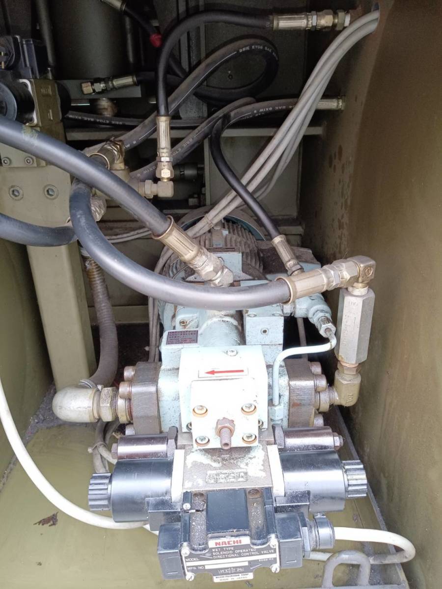 大人気 ◇動画アリ◇ 塩出鉄工所 MN-15MINIBENDER 油圧プレス機 三相 