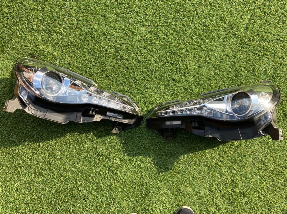 86 zn6 後期 純正 ヘッドライト 点灯確認済み 左右 0 ZN6 後期 希少