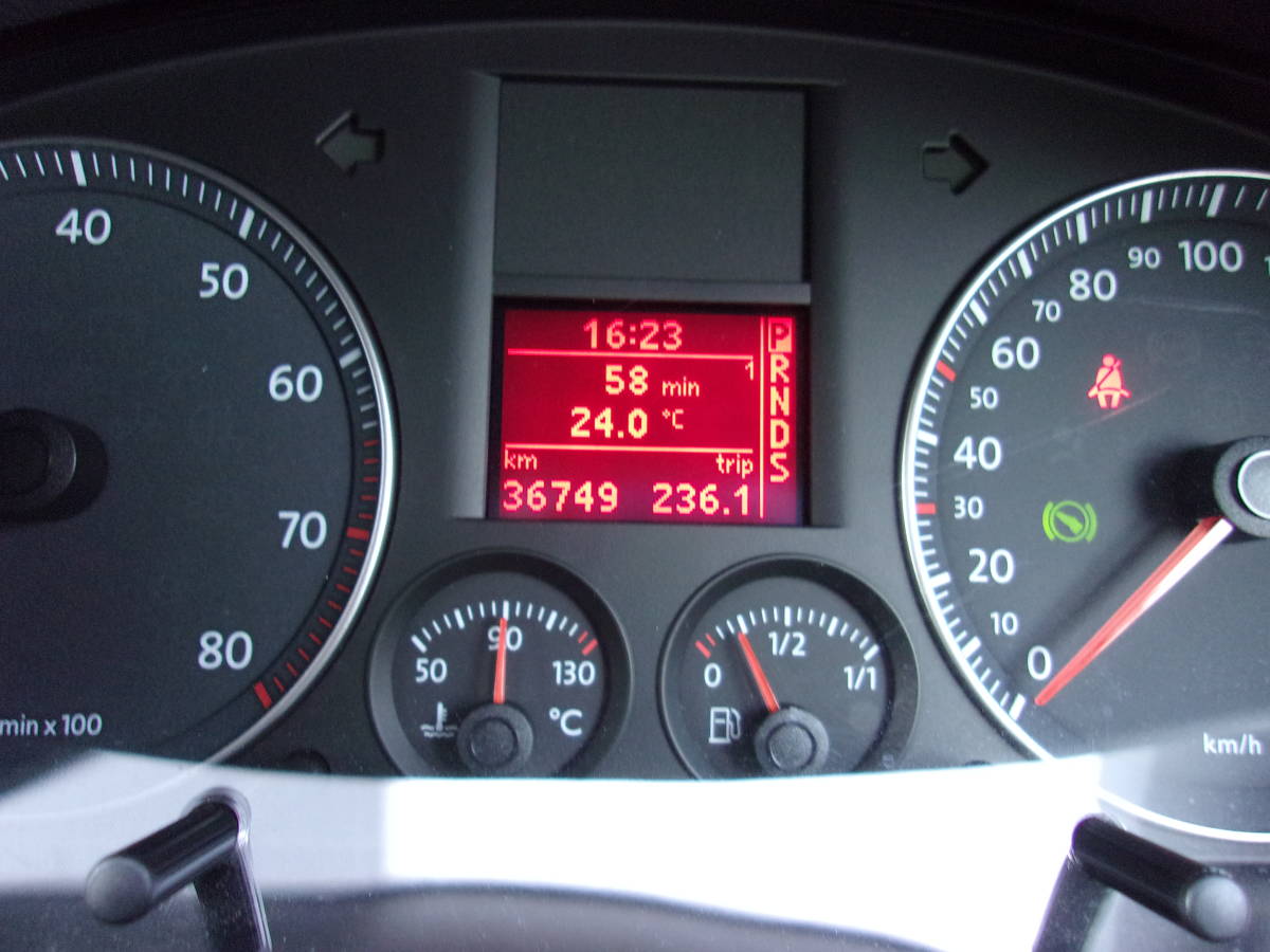 ◆低走行36.750km◆22年ゴルフトッーランTSIトレンドライン◆予備検査付き◆無事故車◆ワンオーオー◆後期ドアミラー◆ディーラー記録簿 ◆_9