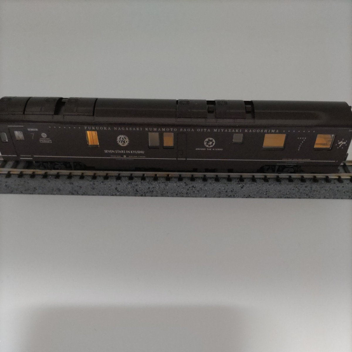 ▽KATO-10-303▽JR北海道/キハ84系/フラノエクスプレス/4両セット/室内