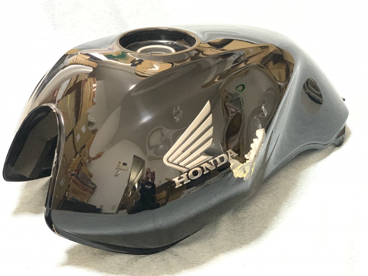 HONDA（ホンダ） 純正 17520-MFM-***** フューエルタンク ジャンク品