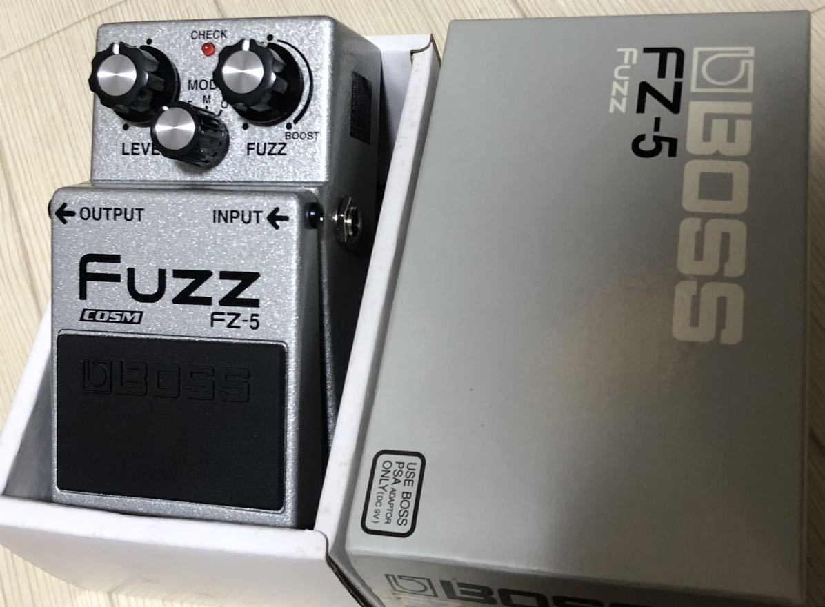極美品 新品同様】BOSS FZ-5 ファズ FUZZ ファズフェイス マエストロ 