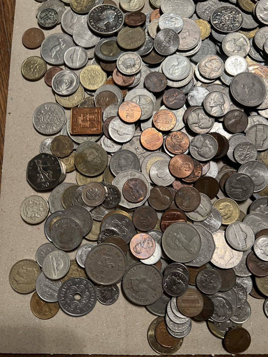 コイン 外国 海外硬貨 古銭 エリザベス セント ドル 香港 色々 大量まとめて 約2.8kg