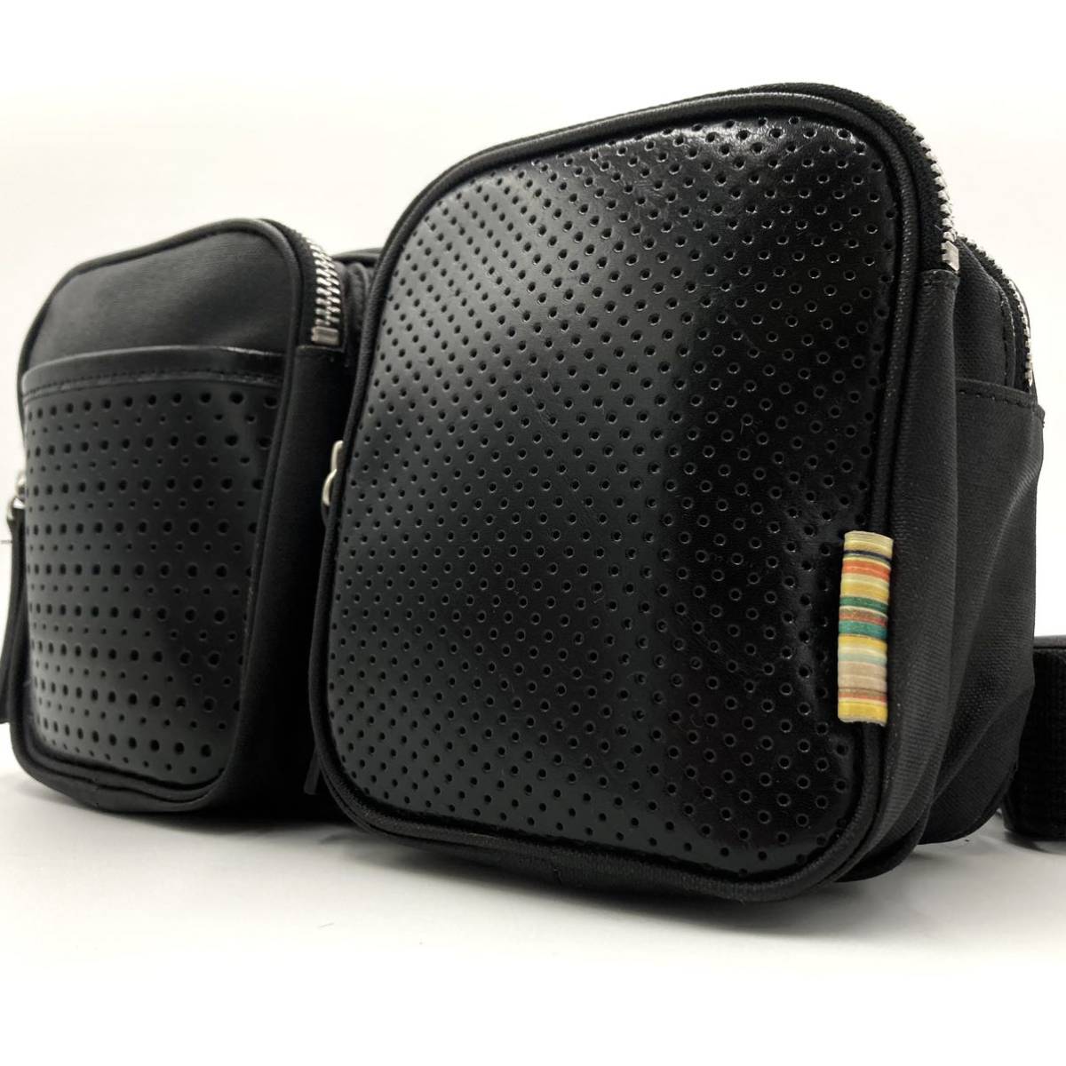 1円 【美品】 Paul Smith ポールスミス ボディバッグ パンチング 