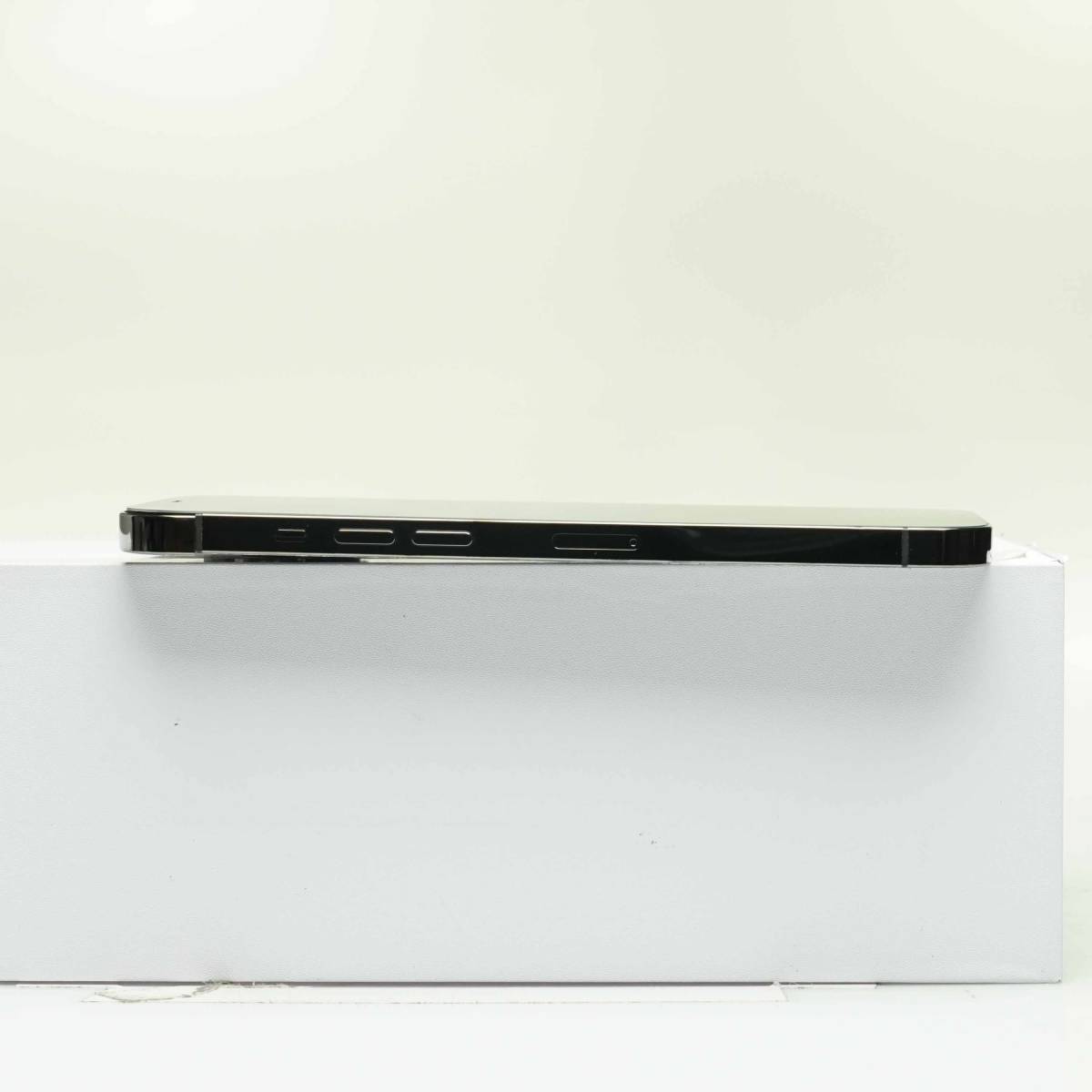 iPhone 12 Pro Max 512GB グラファイト MGD33J/A SIMフリー 訳あり品