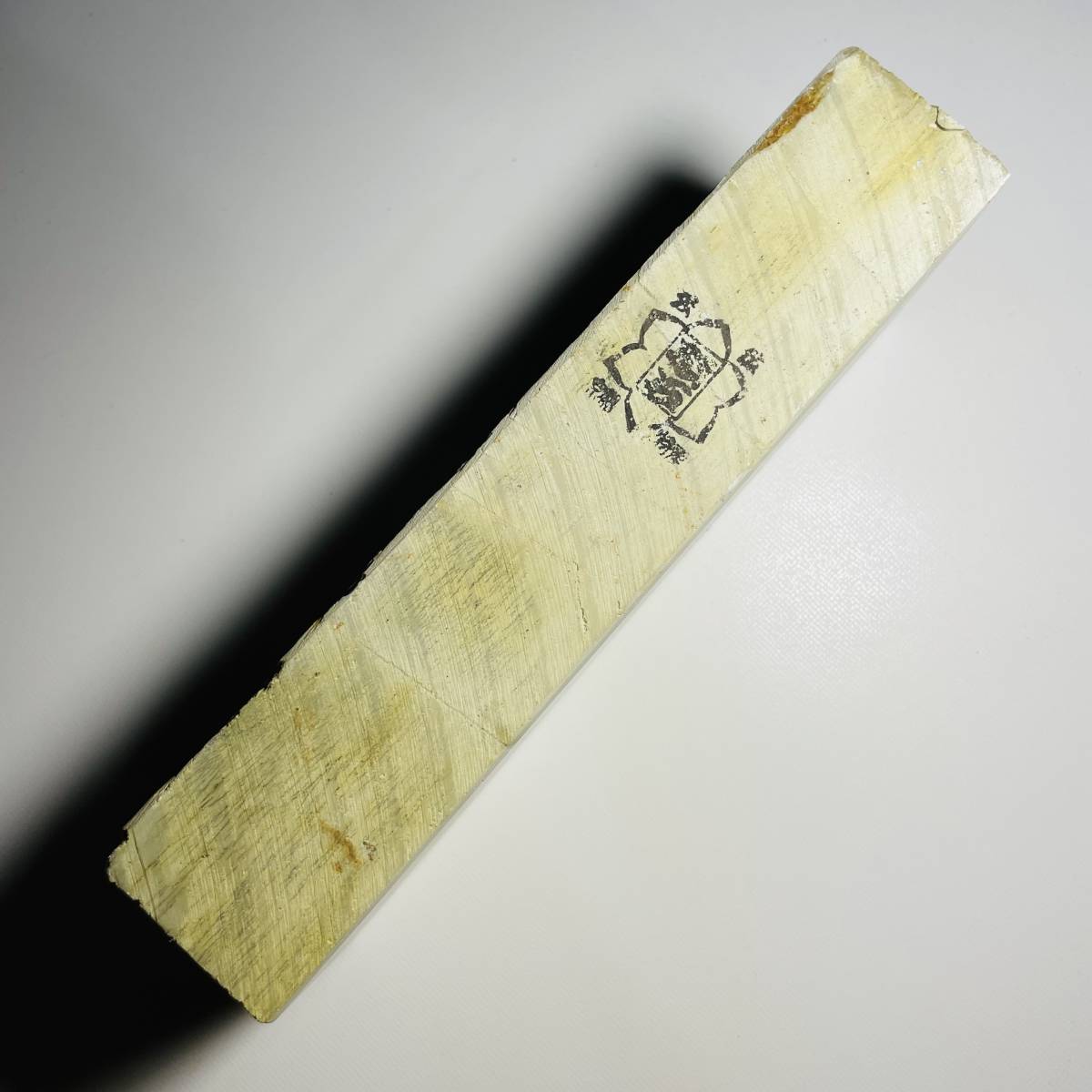 天然砥石 正本山合砥 大平山 青蓮華巣板 1688g 仕上げ砥石 / 鉋 天然砥石 正本山合砥 大平山 青蓮華巣板 1688g 仕上げ砥石 / 鉋