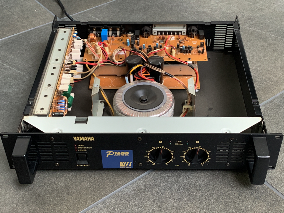 YAMAHA P1600 パワーアンプ ヤマハ Power Amplifier 整備品 パワー