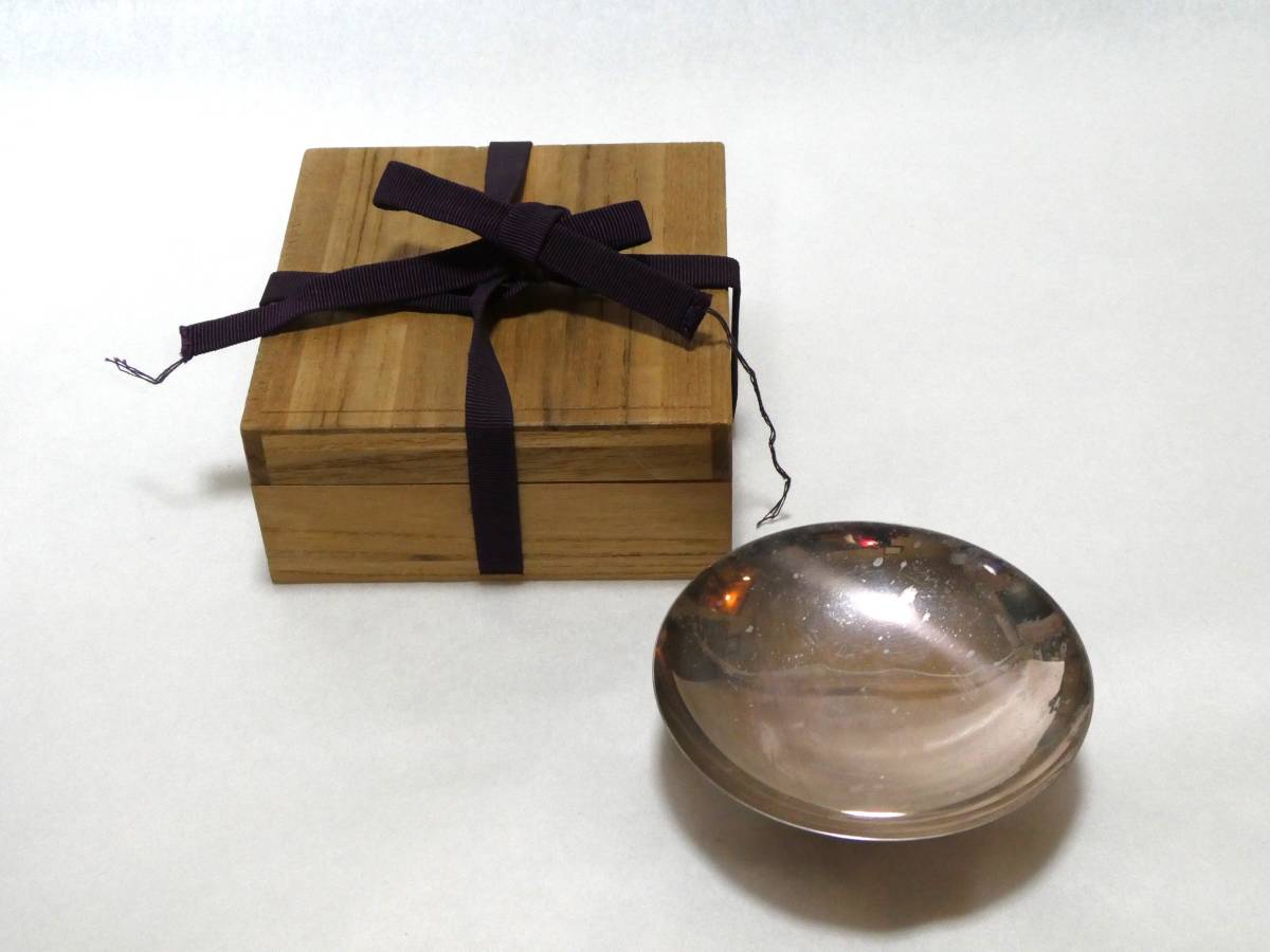 安い，得価 純銀 盃 重量89ｇ(酒器)｜売買されたオークション情報、yahooの商品情報をアーカイブ公開 - オークファン 酒器