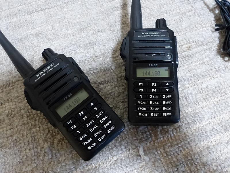 ヤエスのFM144/430Mhzデュアルバンドトランシーバー.FT-65.2台セット