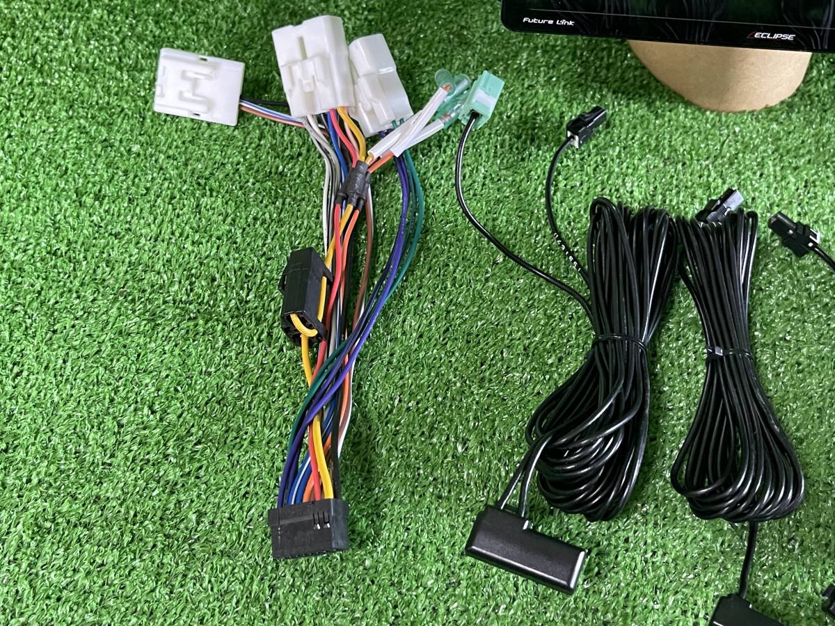 ECLIPSE イクリプス AVN-R10W メモリーナビ Fm / Am / Tv / DVD