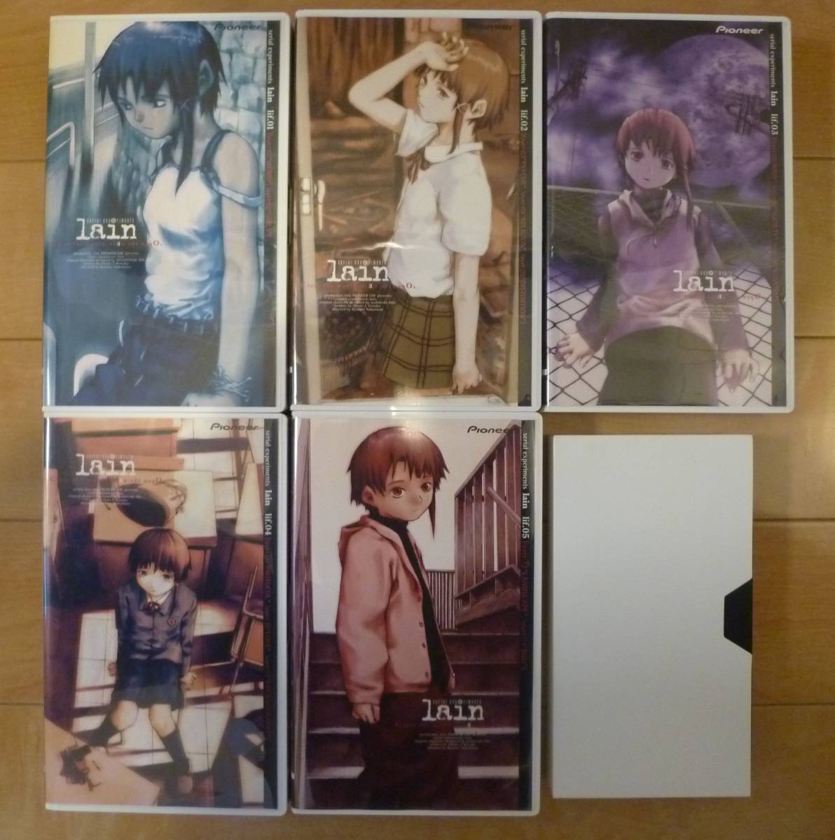 VHS Serial Experiments LAIN シリアルエクスペリメンツ レイン 全5巻 