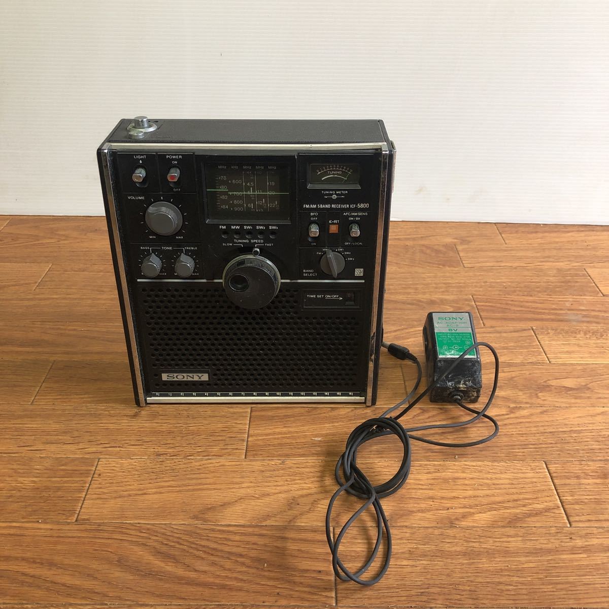 SONY ソニー スカイセンサー BCLラジオ ICF-5800 A/Cアダプター付き