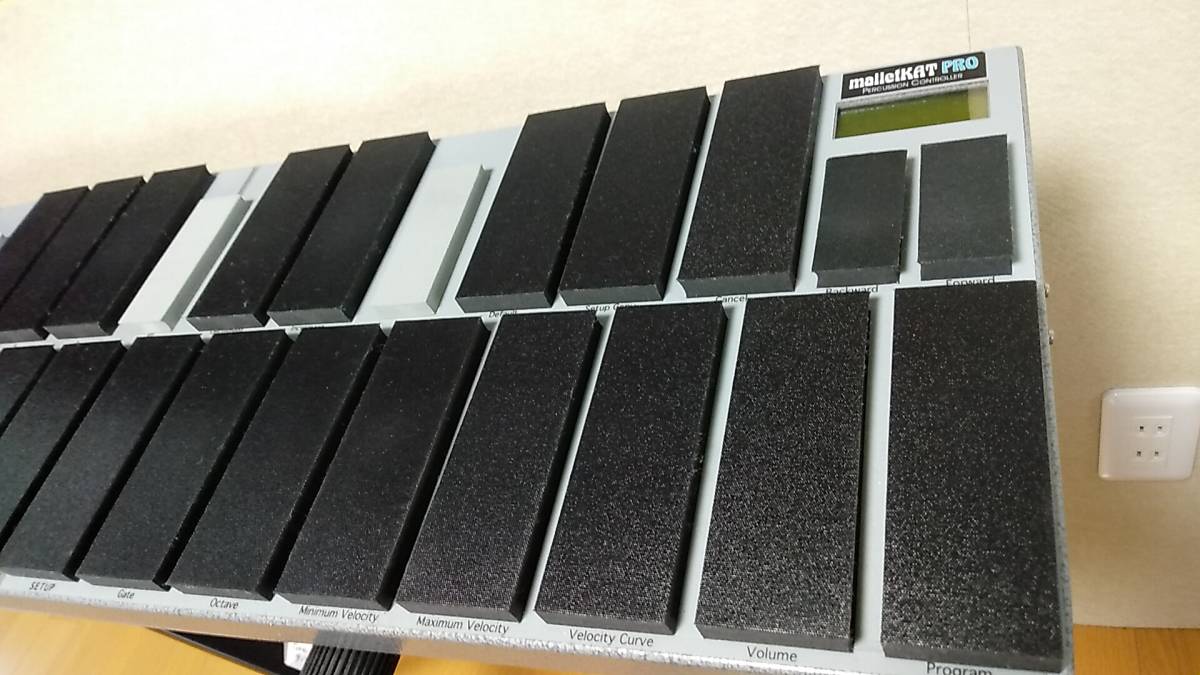 中古品(正規販売店より購入の整備品)電子マリンバ・マレットカット 