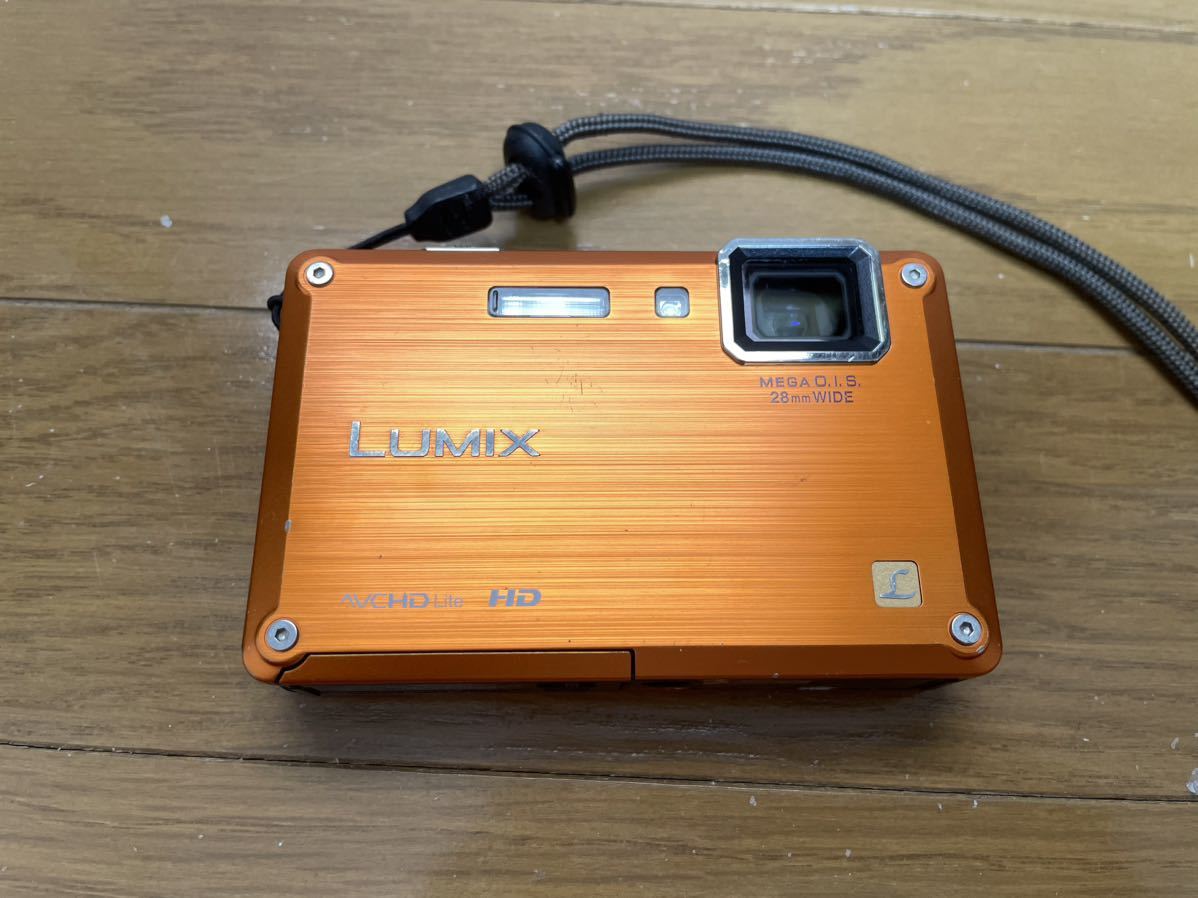 Panasonic LUMIX【DMC-FT1】シルバー/防水/耐衝撃/1210万画素
