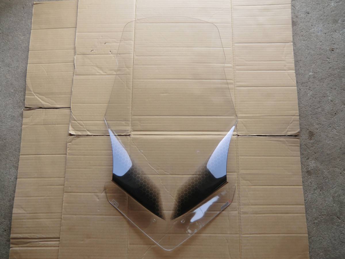 送料込み　Puig　プーチ　ロングスクリーン　クリア　ヤマハ　MT09 トレーサー 15～17 