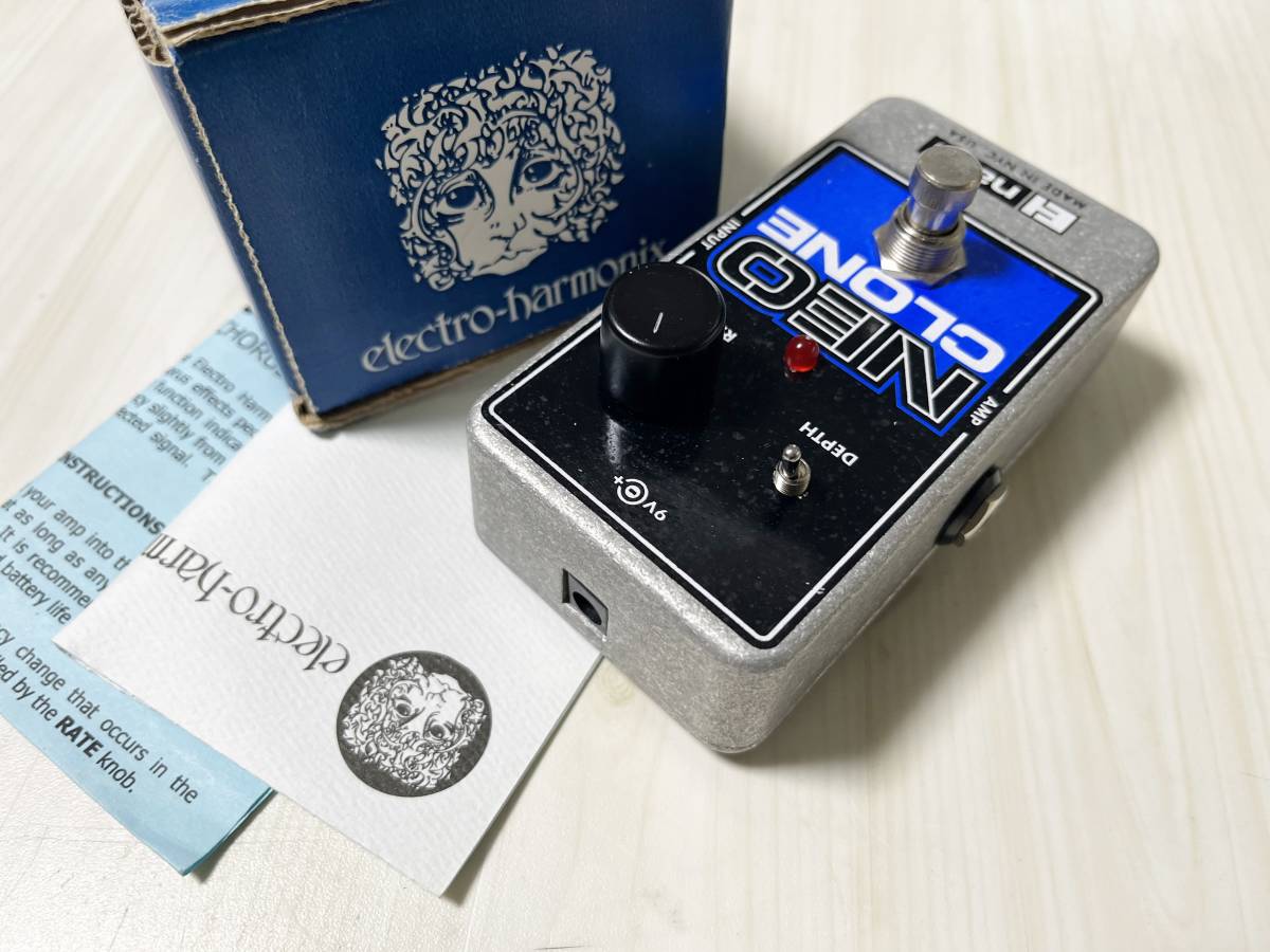 即決 Electro Harmonix NEO CLONE BBD アナログコーラス (Small Clone