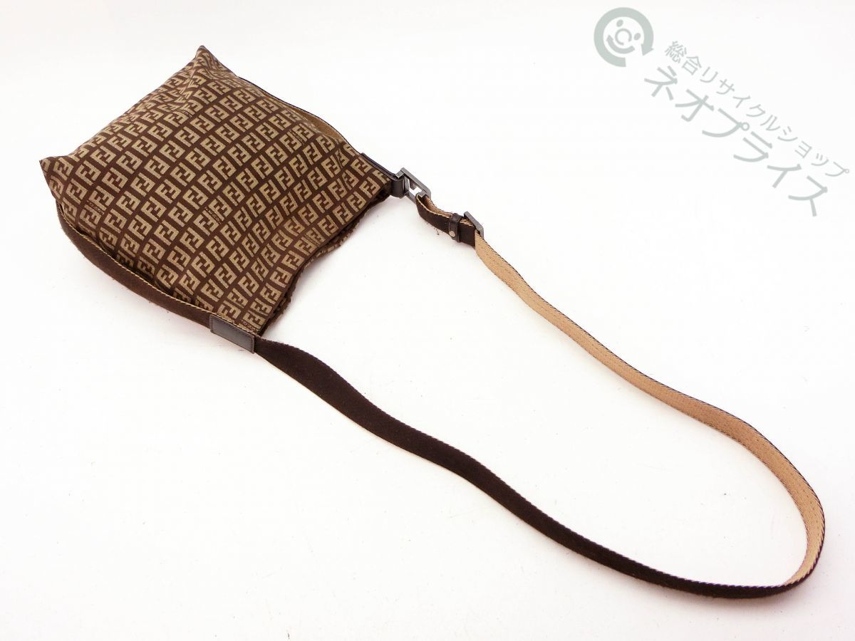 ◇N3065 FENDI フェンディ ズッキーノ キャンバス ショルダー バッグ