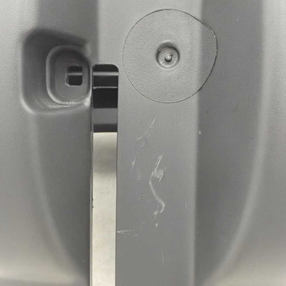 平成19年 フォルクスワーゲン VWジェッタ 1KBLX 1K 純正 コラムカバー トリム パネル 中古 即決_8