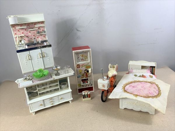 ◇EC118 タカラ リカちゃん まとめ リカちゃんの白い白い家具セット