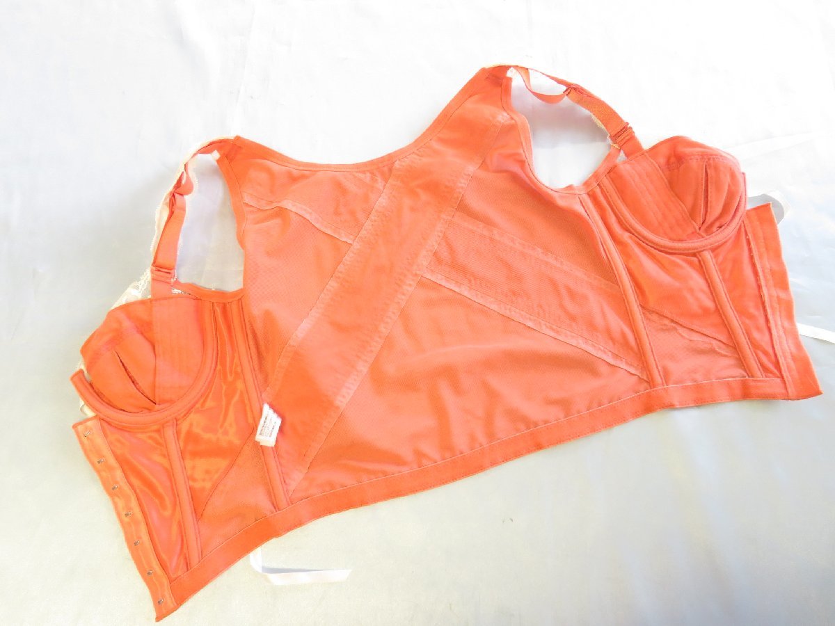 グラントイーワンズ　ニッパービスチェ　コーラル　C70　未使用品 未使用 ビスチェ コーラルC70