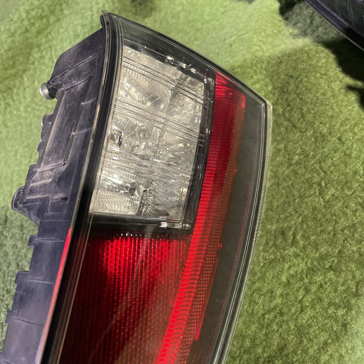 テールランプ 助手席側　50 51 55 プリウス 前期 81590-470020右 R テールレンズ イチコー 47-78 ICHIKOH トヨタ 純正 