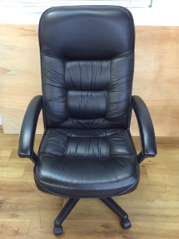 AICO オフィスチェア イス レザーチェア 事務椅子 JOIFA401 幅67.5cm 店舗 伸縮 肘掛 リクライニング 黒 ◆直接取引歓迎 管41459163